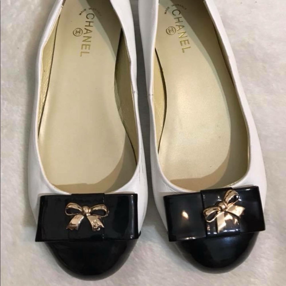 Chanel flats
